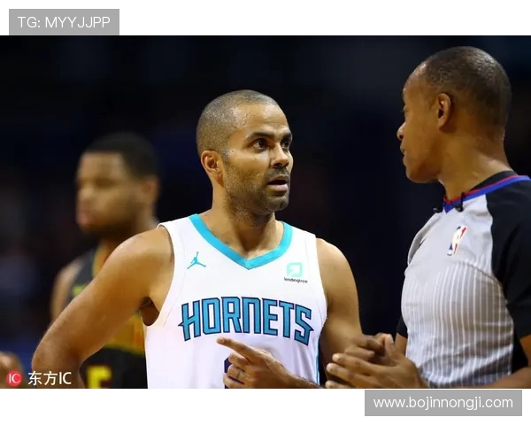 黄蜂与老鹰激战正酣 双方鏖战四节争夺胜利荣耀