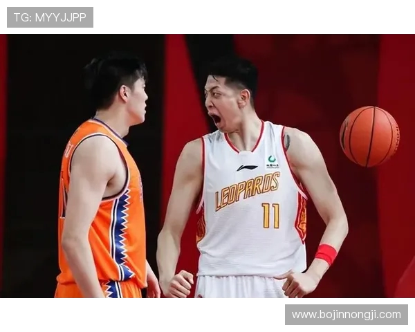 芝加哥公牛队挑战强敌 赛季关键战役展现青春力量与团队协作