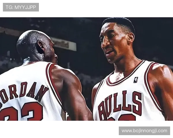 斯科蒂·皮蓬：从乔丹的影子到篮球传奇的崛起与荣耀