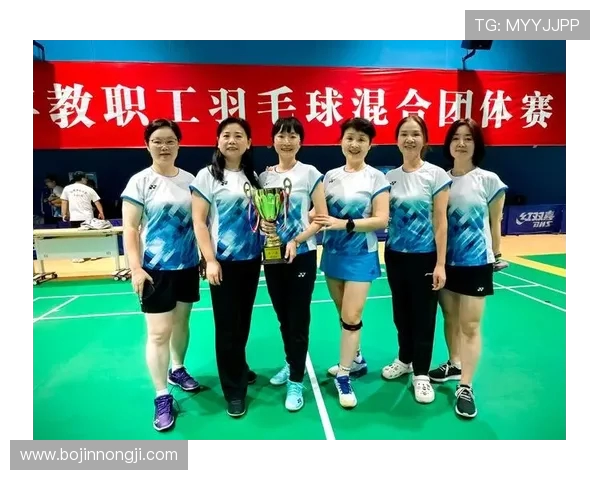 广州羽毛球队在全国团队协作排行榜中荣获第六名展现出强大实力与团队精神 广州羽毛球队在全国团队协作排行榜中荣获第六名展现出强大实力与团队精神