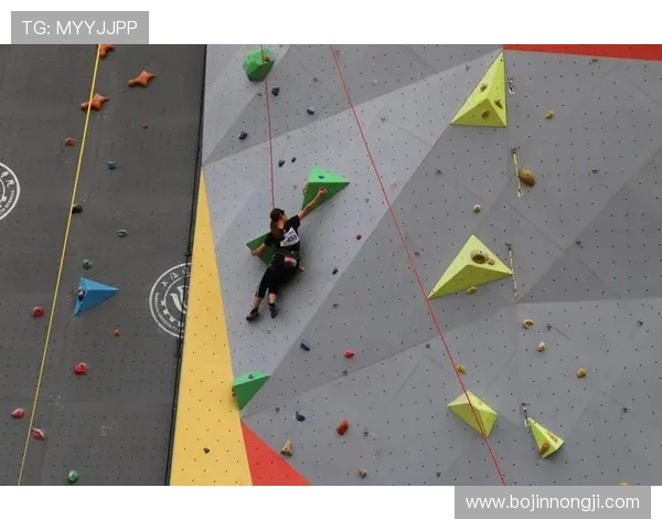 杭州攀岩队与南京攀岩队比赛经验深度分析与反思 杭州攀岩队与南京攀岩队比赛经验深度分析与反思
