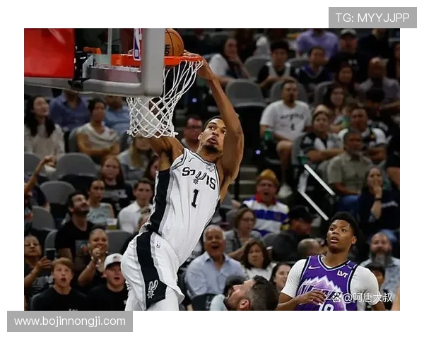 2020年NBA常规赛精彩对决篮网与马刺的激烈碰撞与战术较量分析 2020年NBA常规赛精彩对决篮网与马刺的激烈碰撞与战术较量分析