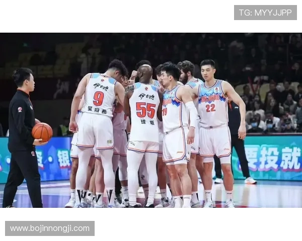 CBA新疆队对阵青岛队精彩视频直播全程回顾与赛后分析 CBA新疆队对阵青岛队精彩视频直播全程回顾与赛后分析