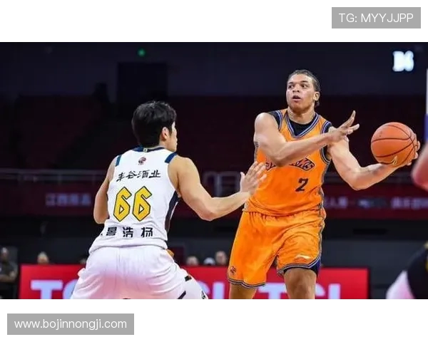 CCTV5直播浙江队对阵广厦队的精彩篮球对决全程回顾与分析 CCTV5直播浙江队对阵广厦队的精彩篮球对决全程回顾与分析